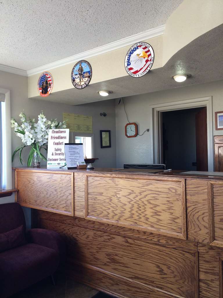 America'S Best Inn And Suites Emporia Interior foto